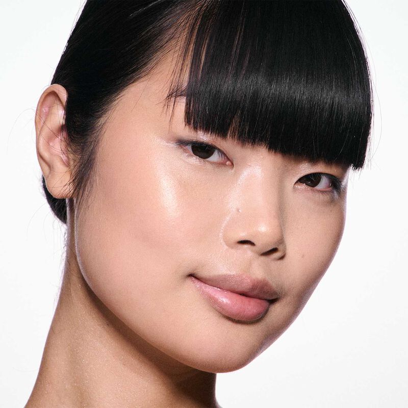 MAC Skinfinish Lightstruck Liquid Highlighter image number 14